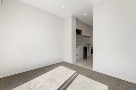 Photo of property in 15 Ngakoro Road, Karaka, Papakura, 2113