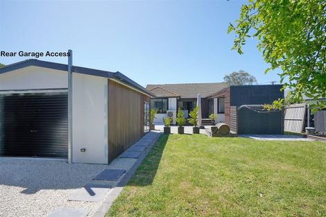 Photo of property in 17 Belfield Street, Dallington, Christchurch, 8061