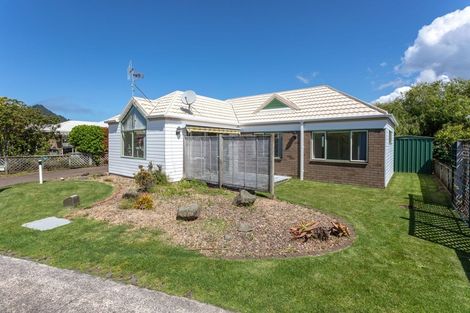 Photo of property in 12 Garden Grove, Tairua, 3508