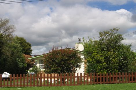 Photo of property in 15 Melrose Avenue, Owhata, Rotorua, 3010