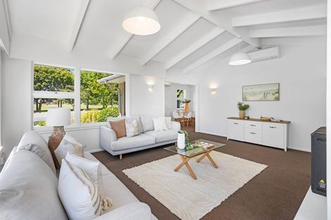 Photo of property in 7 Roydvale Avenue, Burnside, Christchurch, 8042