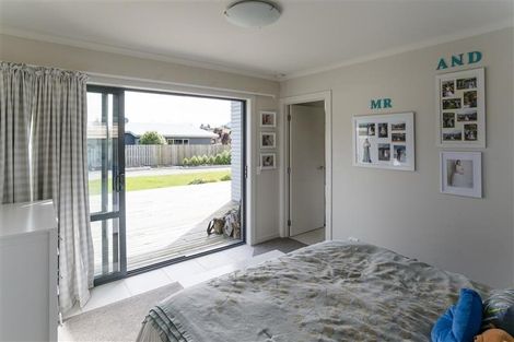 Photo of property in 28 Little Maude Drive, Lake Hawea, Wanaka, 9382