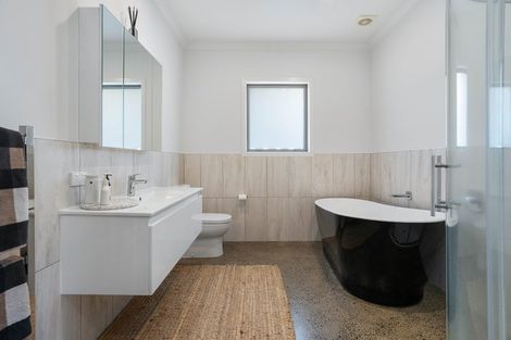 Photo of property in 105 Motu Hei, Pauanui, Hikuai, 3579