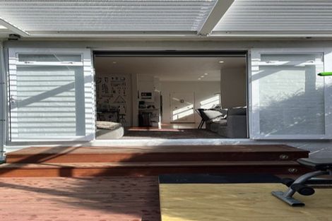 Photo of property in 4 Renton Road, Mount Albert, Auckland, 1025