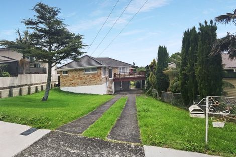 Photo of property in 50 Mcfadzean Drive, Blockhouse Bay, Auckland, 0600