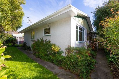 Photo of property in 4b Guthrie Road, Havelock North, 4130