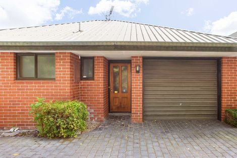 Photo of property in 2/48 Division Street, Riccarton, Christchurch, 8041