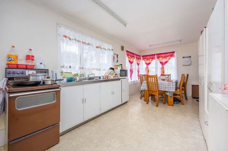 Photo of property in 74 Ashton Avenue, Otara, Auckland, 2023