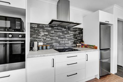 Photo of property in 3 Tangaroa Street, Waitara, 4320