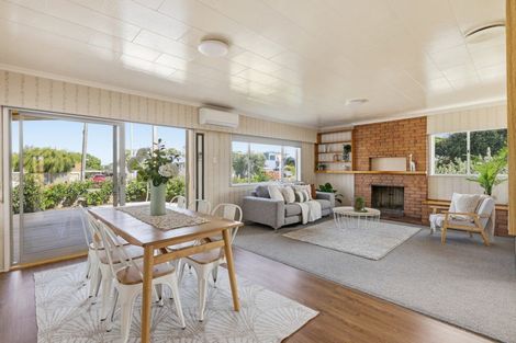 Photo of property in 5 Moa Street, Mount Maunganui, 3116
