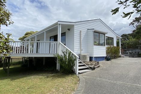 Photo of property in 13b Bagnall Place, Pauanui, Hikuai, 3579