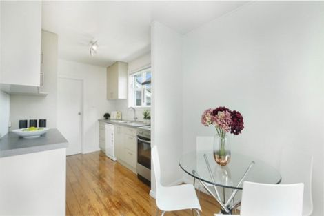 Photo of property in 3 Bateman Avenue, Bryndwr, Christchurch, 8053