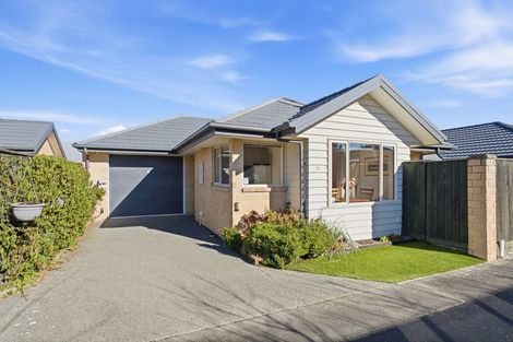 Photo of property in 17 Bayliss Close, Northwood, Christchurch, 8051