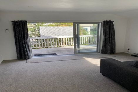 Photo of property in 841a Beach Road, Browns Bay, Auckland, 0630