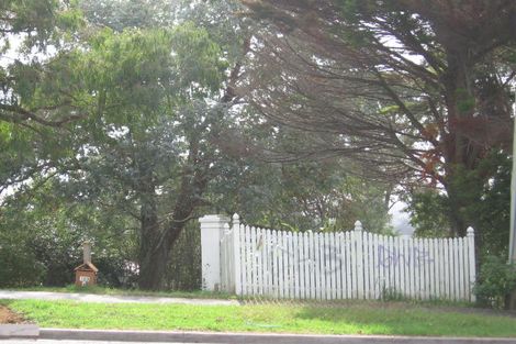 Photo of property in 103h Glengarry Road, Glen Eden, Auckland, 0602