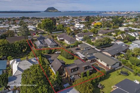 Photo of property in 9 Hinewa Road, Otumoetai, Tauranga, 3110