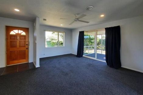 Photo of property in 2/119 Marlow Road, Aranui, Christchurch, 8061