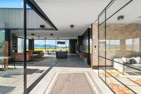 Photo of property in 51 Kewai Street, Omaha, 0986