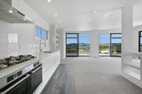 Photo of property in 32 Coprosma Crescent, Waipahihi, Taupo, 3330