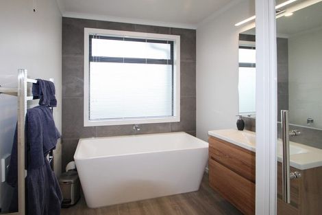 Photo of property in 23 Avoca Drive, Waiareka Junction, Oamaru, 9401