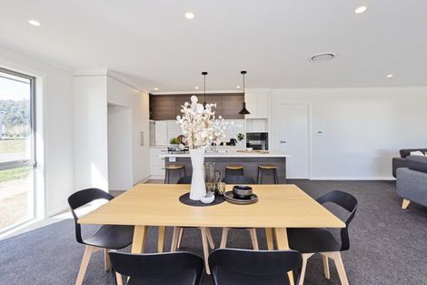 Photo of property in 92 Blairlogie Close, Otatara, Invercargill, 9879