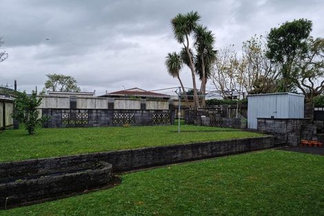 Photo of property in 72 Manu Crescent, Upper Vogeltown, New Plymouth, 4310