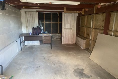 Photo of property in 2/15 Lambrown Drive, Totara Vale, Auckland, 0629