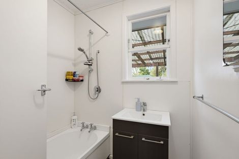 Photo of property in 41 Oak Street, Mangapapa, Gisborne, 4010