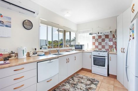 Photo of property in 15 Bayside Drive, Coopers Beach, 0420