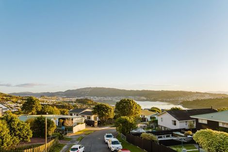Photo of property in 7 Livet Place, Papakowhai, Porirua, 5024