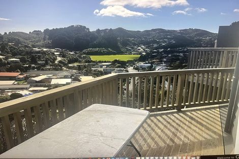 Photo of property in 7 Lydia Way, Karori, Wellington, 6012