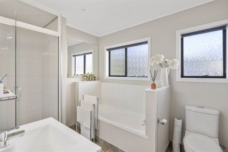 Photo of property in 13c Walbrook Road, Manly, Whangaparaoa, 0930