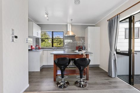 Photo of property in 28 Pukehangi Road, Pukehangi, Rotorua, 3015