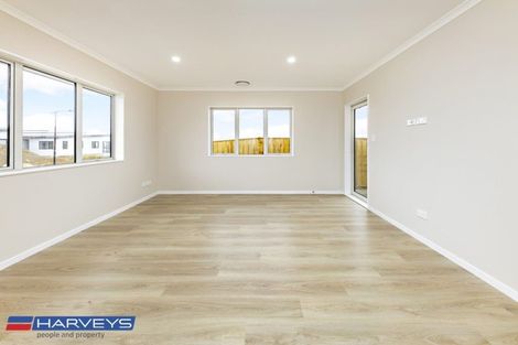 Photo of property in 18 Te Aramanu Crescent, Papakura, 2110