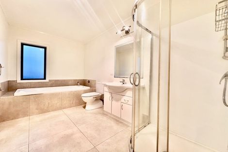 Photo of property in 21 Kelvin Road, Papakura, 2110