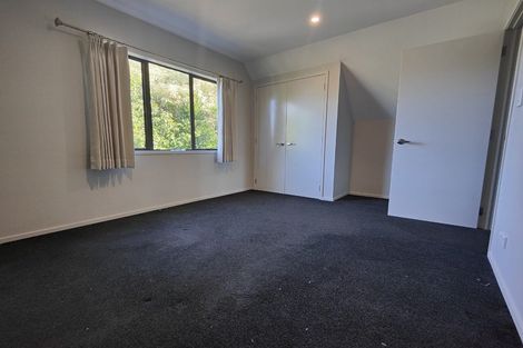 Photo of property in 1/5 Cambric Place, Botany Downs, Auckland, 2010