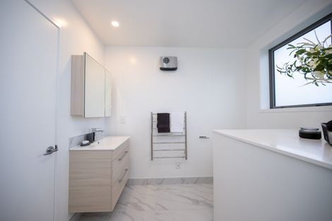 Photo of property in 4/41 Mohua Lane, Upper Riccarton, Christchurch, 8041