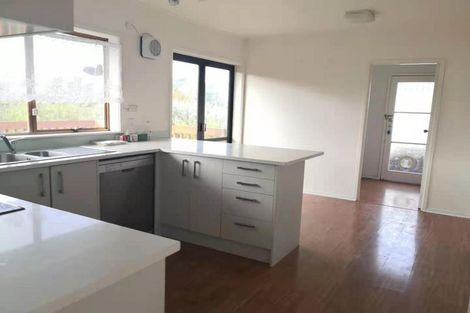 Photo of property in 20 Maugham Drive, Bucklands Beach, Auckland, 2014