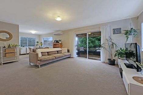 Photo of property in 15/24 Eastglen Road, Glen Eden, Auckland, 0602