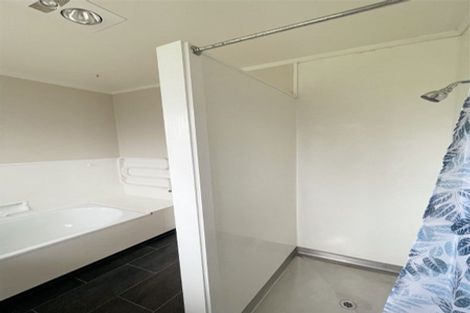 Photo of property in 194 Whatawhata Road, Dinsdale, Hamilton, 3204