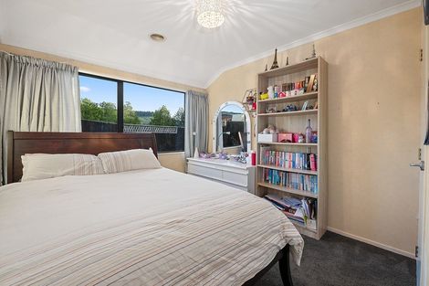 Photo of property in 6 Edward Payton Grove, Pukehangi, Rotorua, 3015