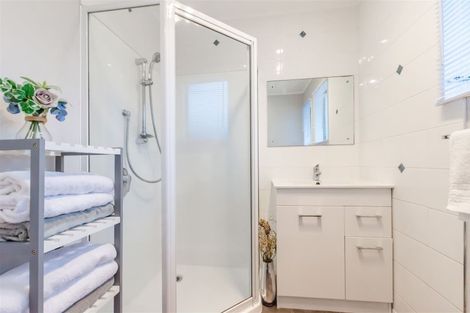 Photo of property in 69 Otaihanga Road, Otaihanga, Paraparaumu, 5036