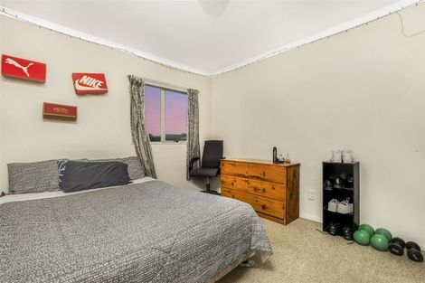 Photo of property in 7 Peng Place, Mangere Bridge, Auckland, 2022
