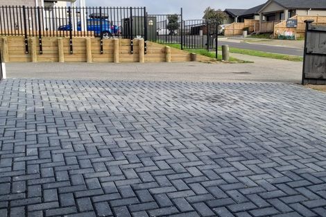 Photo of property in 27a Tributary Parade, Karaka, Papakura, 2113