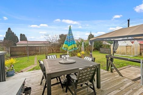 Photo of property in 19 Rowses Road, Aranui, Christchurch, 8061