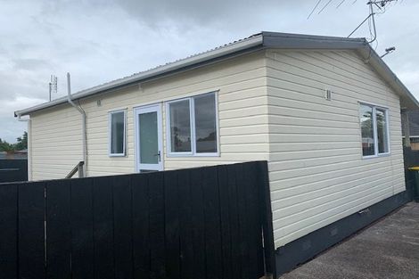 Photo of property in 36 Bowater Place, Manurewa, Auckland, 2102