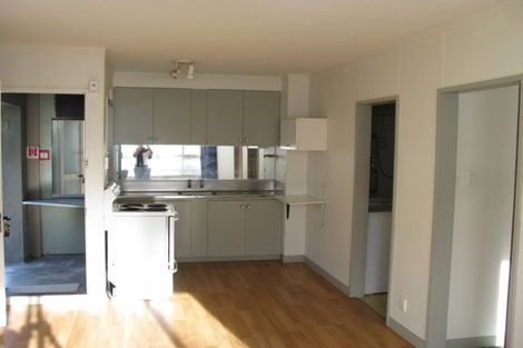 Photo of property in 8/4 Kenwyn Terrace, Newtown, Wellington, 6021