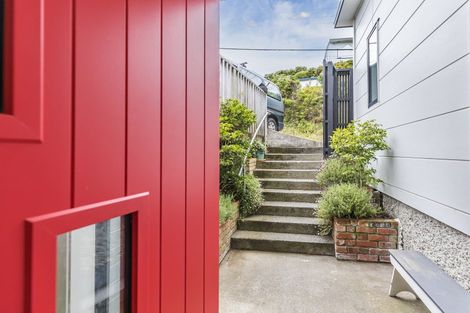 Photo of property in 83 Tannadyce Street, Strathmore Park, Wellington, 6022