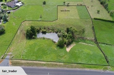 Photo of property in 25 Bungard Road, Karaka, Papakura, 2580