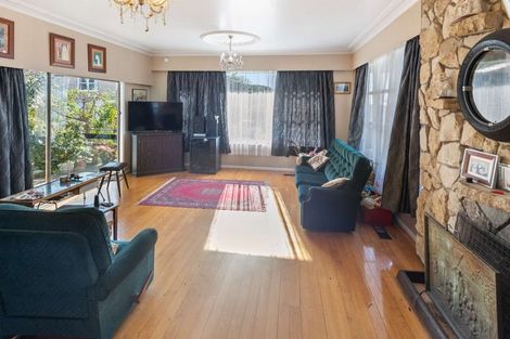 Photo of property in 102 Newcastle Road, Dinsdale, Hamilton, 3204